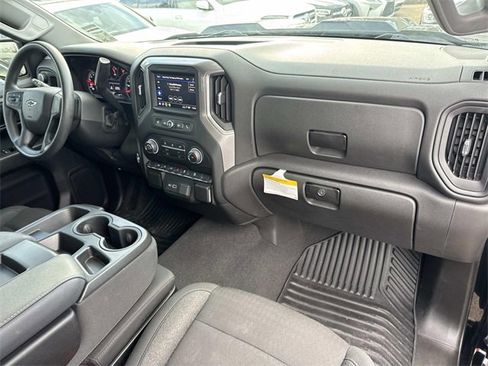 Used 2022 Chevrolet Silverado 1500 Custom Trail Boss w/ LPO, Dark Essentials Package image 16