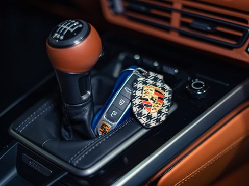 Used 2023 Porsche 911 Sport Classic RWD image 4