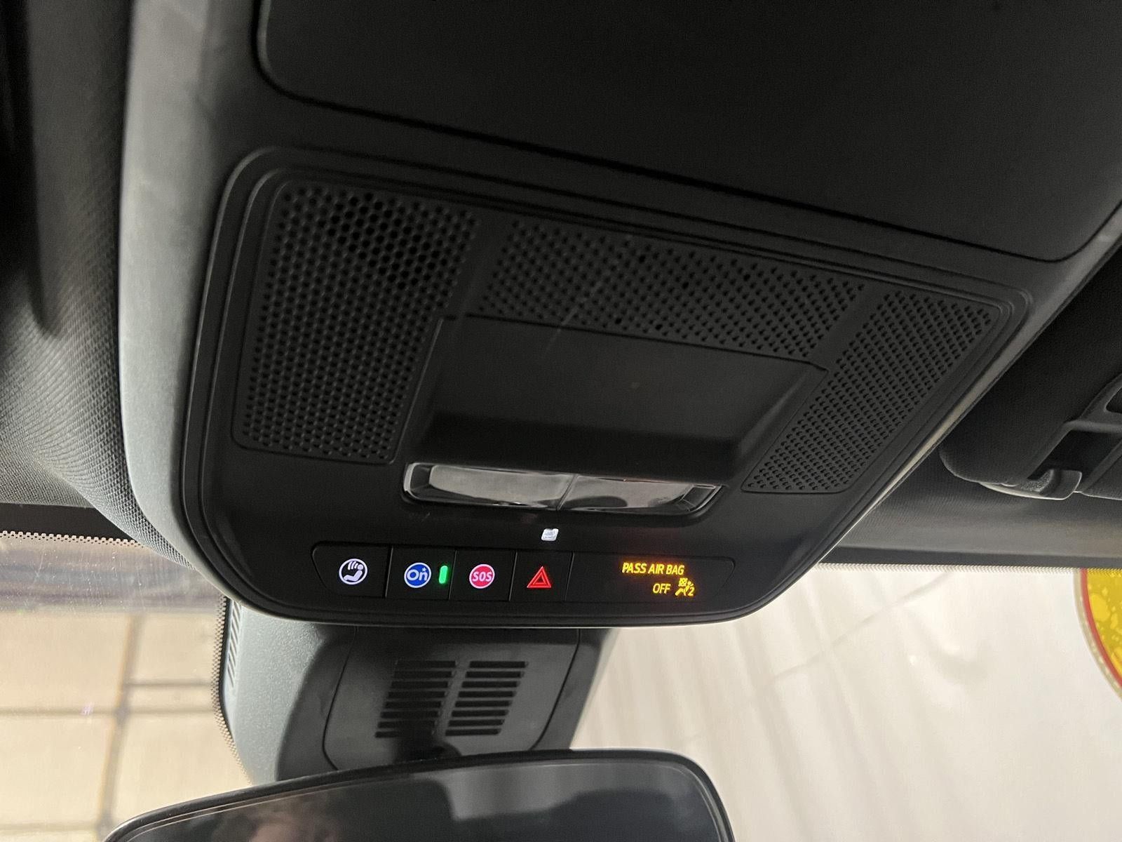 Used 2025 Chevrolet Equinox LT AWD/4WD image 18