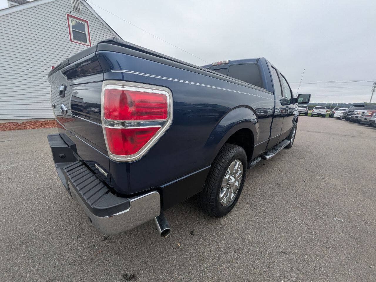 Used 2011 Ford F150 XLT w/ XLT Chrome Pkg RWD image 8