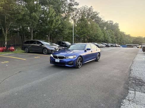 Used 2020 BMW 330i xDrive Sedan AWD/4WD image 4