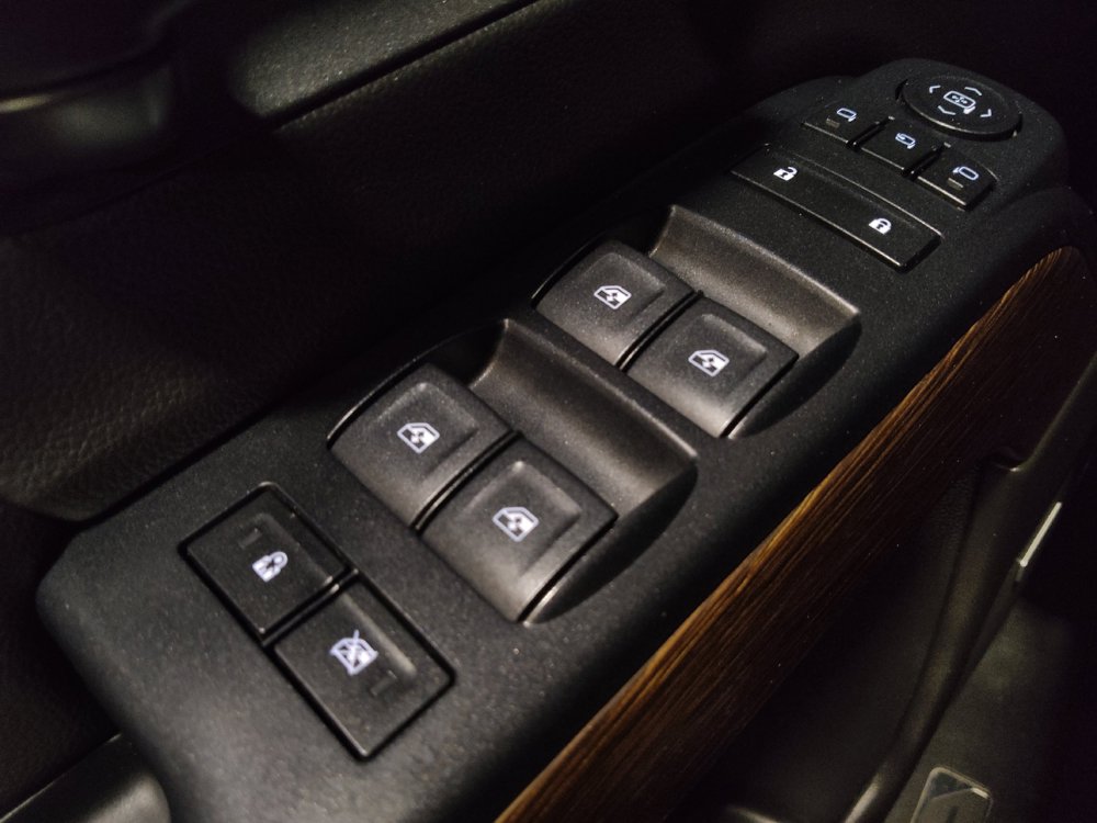 Used 2018 GMC Sierra 1500 Denali RWD image 27