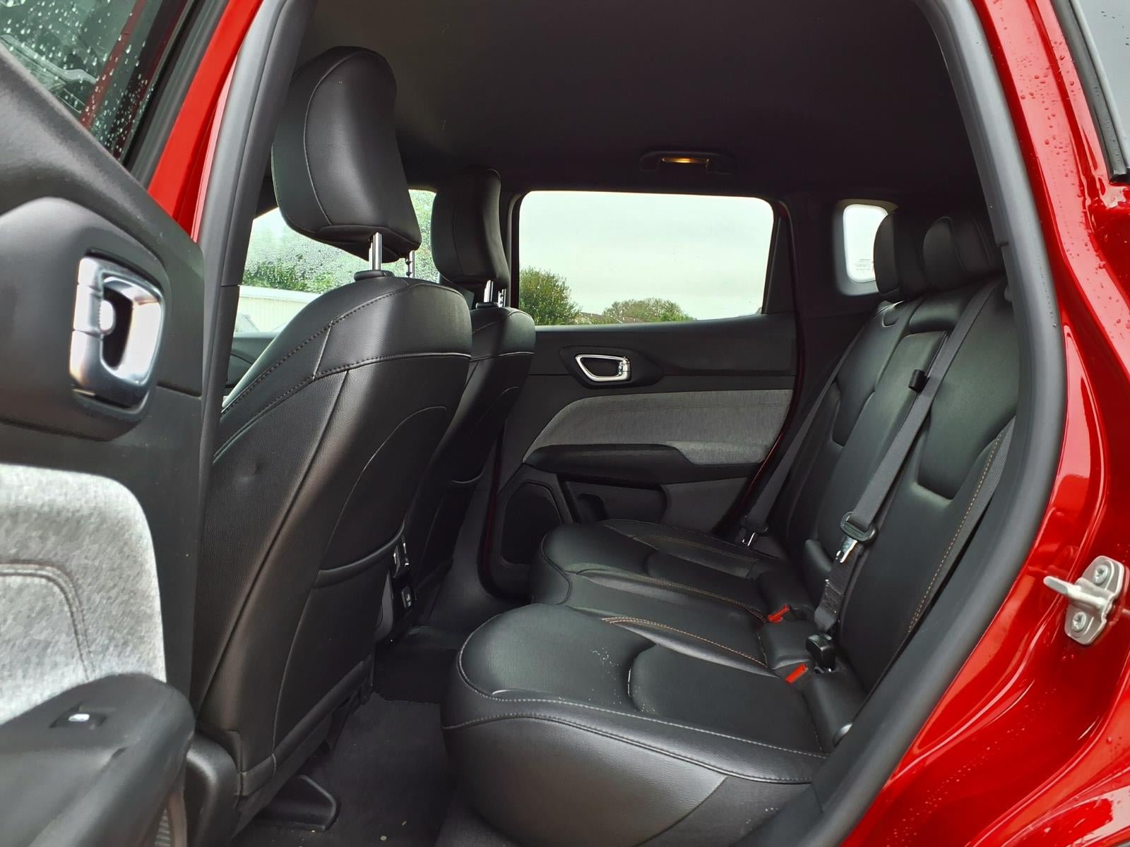 Certified 2024 Jeep Compass Latitude AWD/4WD image 19