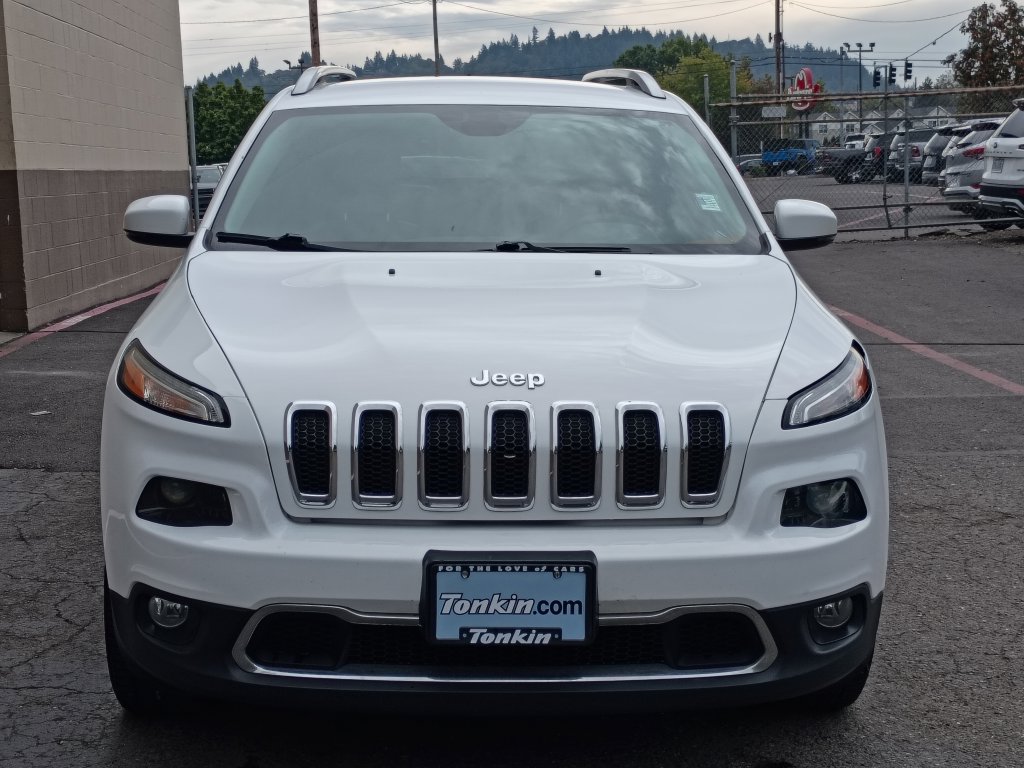Used 2016 Jeep Cherokee Limited w/ Luxury Group AWD/4WD image 12