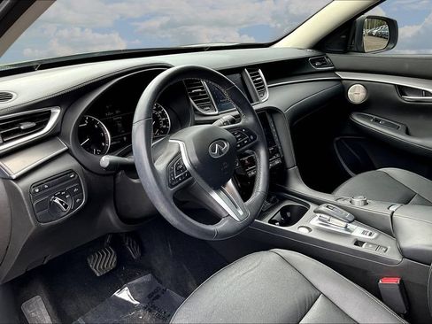 Used 2023 INFINITI QX50 Luxe FWD image 16