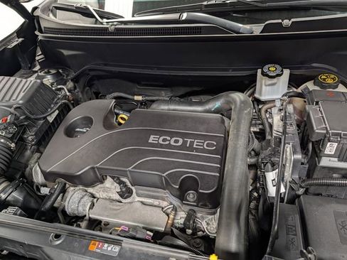 Certified 2018 Chevrolet Equinox LS w/ LPO, Protection Package FWD image 26