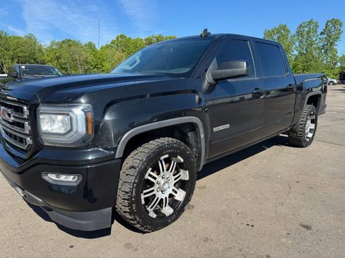 Used 2017 GMC Sierra 1500 SLE w/ Elevation Edition AWD/4WD image 9