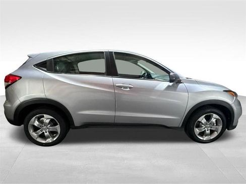 Used 2021 Honda HR-V LX image 4