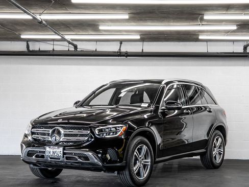 Used 2020 Mercedes-Benz GLC 300 4MATIC image 1