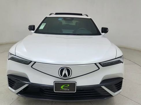 Used 2024 Acura ZDX A-Spec image 2