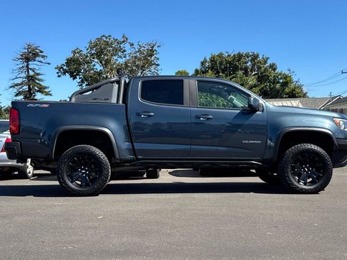 Used 2019 Chevrolet Colorado ZR2 w/ ZR2 Dusk Special Edition image 3