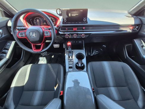 Used 2025 Honda Civic Sport image 11