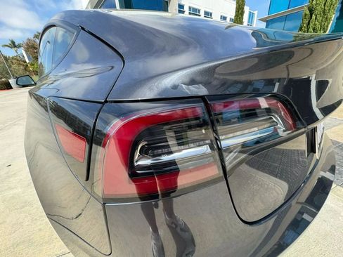 Used 2023 Tesla Model 3 Standard Range image 24