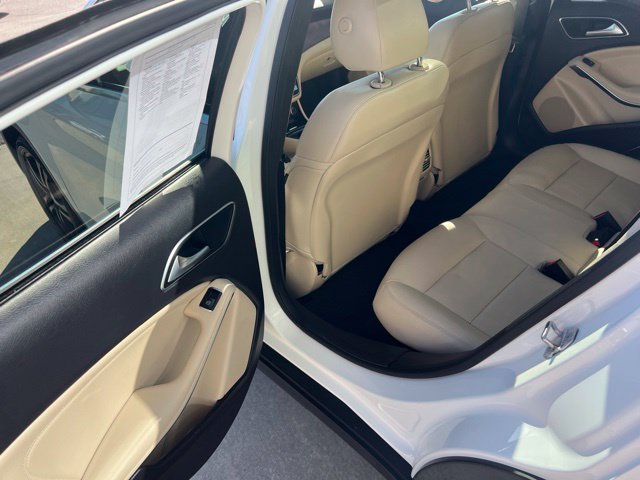 Used 2019 Mercedes-Benz GLA 250 4MATIC image 18