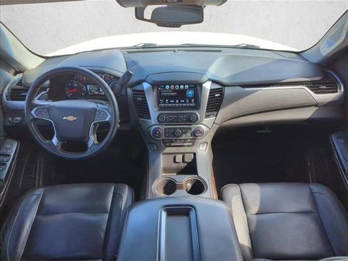 Used 2019 Chevrolet Tahoe LT image 15