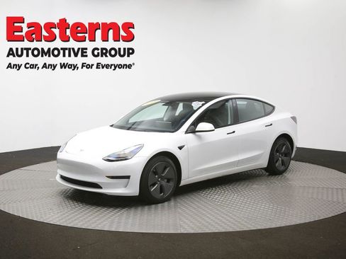 Used 2023 Tesla Model 3 Standard Range image 54