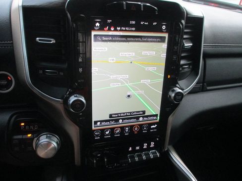 Used 2020 RAM 1500 Laramie image 27