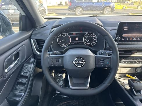 New 2026 Nissan Rogue SV image 14