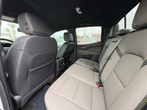 New 2026 Chevrolet Colorado ZR2 AWD/4WD image 15