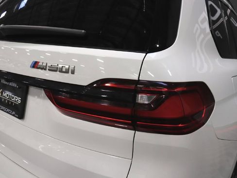 Used 2020 BMW X7 M50i w/ Cold Weather Package image 8