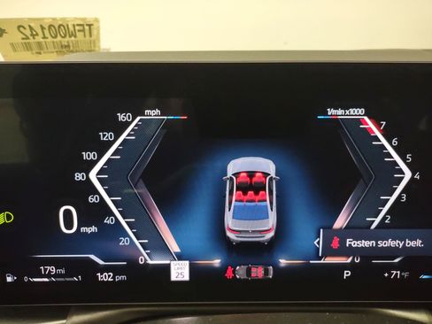 New 2026 BMW 330i Sedan w/ M Sport Package image 17