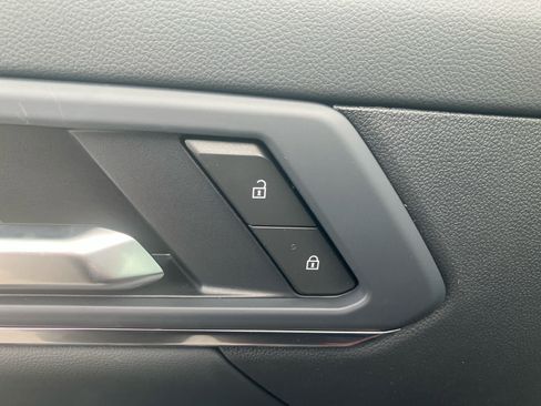 New 2026 GMC Terrain Elevation AWD/4WD image 12