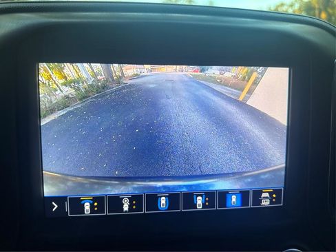 Used 2020 GMC Sierra 1500 AT4 w/ AT4 Premium Package image 15