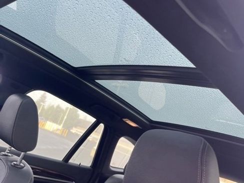 Used 2017 BMW X1 xDrive28i image 11