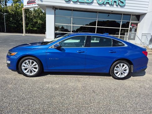 Used 2023 Chevrolet Malibu LT image 3