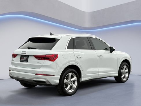 Used 2019 Audi Q3 2.0T Premium w/ Convenience Package AWD/4WD image 8