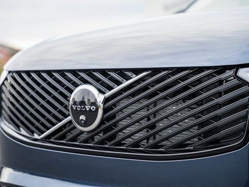 New 2026 Volvo XC90 B6 Ultra w/ Lounge Package image 12