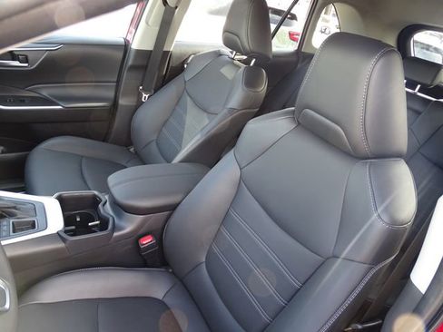 Used 2025 Toyota RAV4 XLE Premium w/ Weather Package AWD/4WD image 8