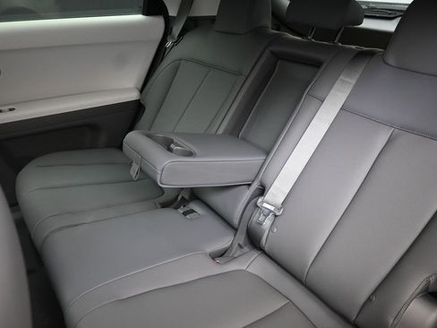 New 2025 Hyundai Ioniq 5 SEL image 19