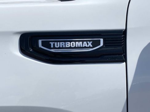 Used 2025 GMC Sierra 1500 Elevation RWD image 14