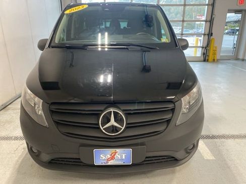 Used 2023 Mercedes-Benz Metris Passenger image 4