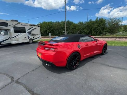Used 2016 Chevrolet Camaro SS RWD image 8