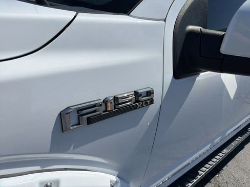 Used 2018 Ford F150 XLT w/ Equipment Group 301A Mid AWD/4WD image 19