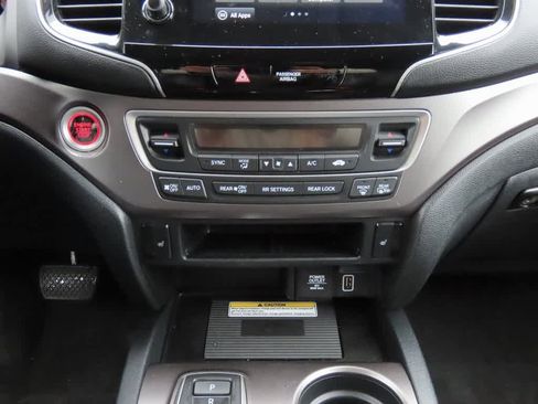 Certified 2022 Honda Pilot Special Edition image 22