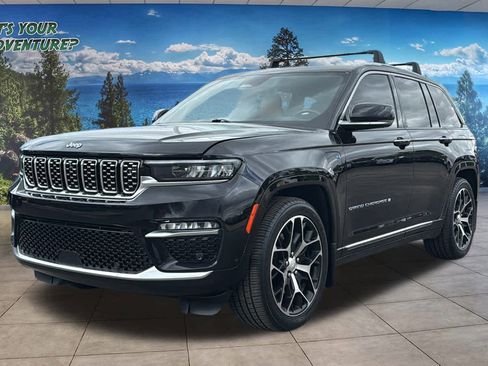 Used 2022 Jeep Grand Cherokee Summit image 1
