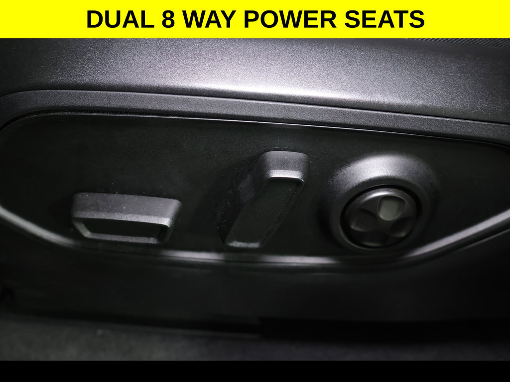 Used 2022 Jeep Grand Cherokee L Limited AWD/4WD image 6
