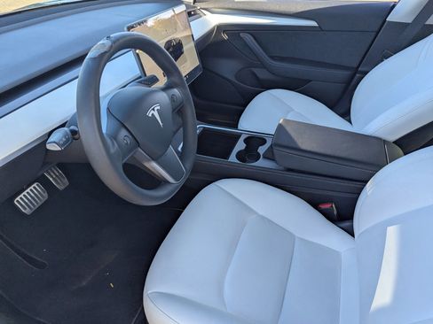 Used 2022 Tesla Model 3 Long Range image 22