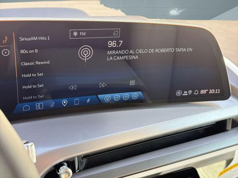 New 2026 Cadillac Vistiq Luxury AWD/4WD image 23