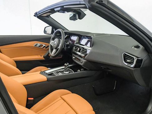 New 2026 BMW Z4 sDrive30i w/ Premium Package image 17