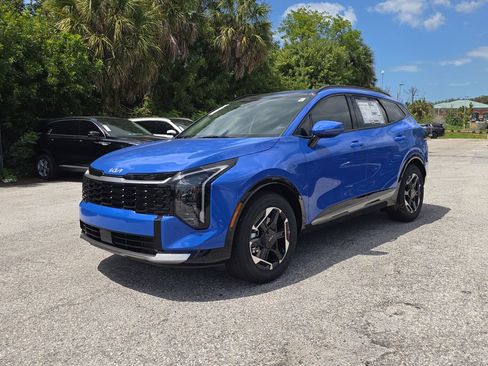 New 2026 Kia Sportage SX image 4