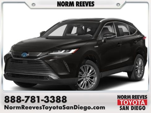 Used 2021 Toyota Venza XLE w/ Carpet Mat Package (TMS) image 1