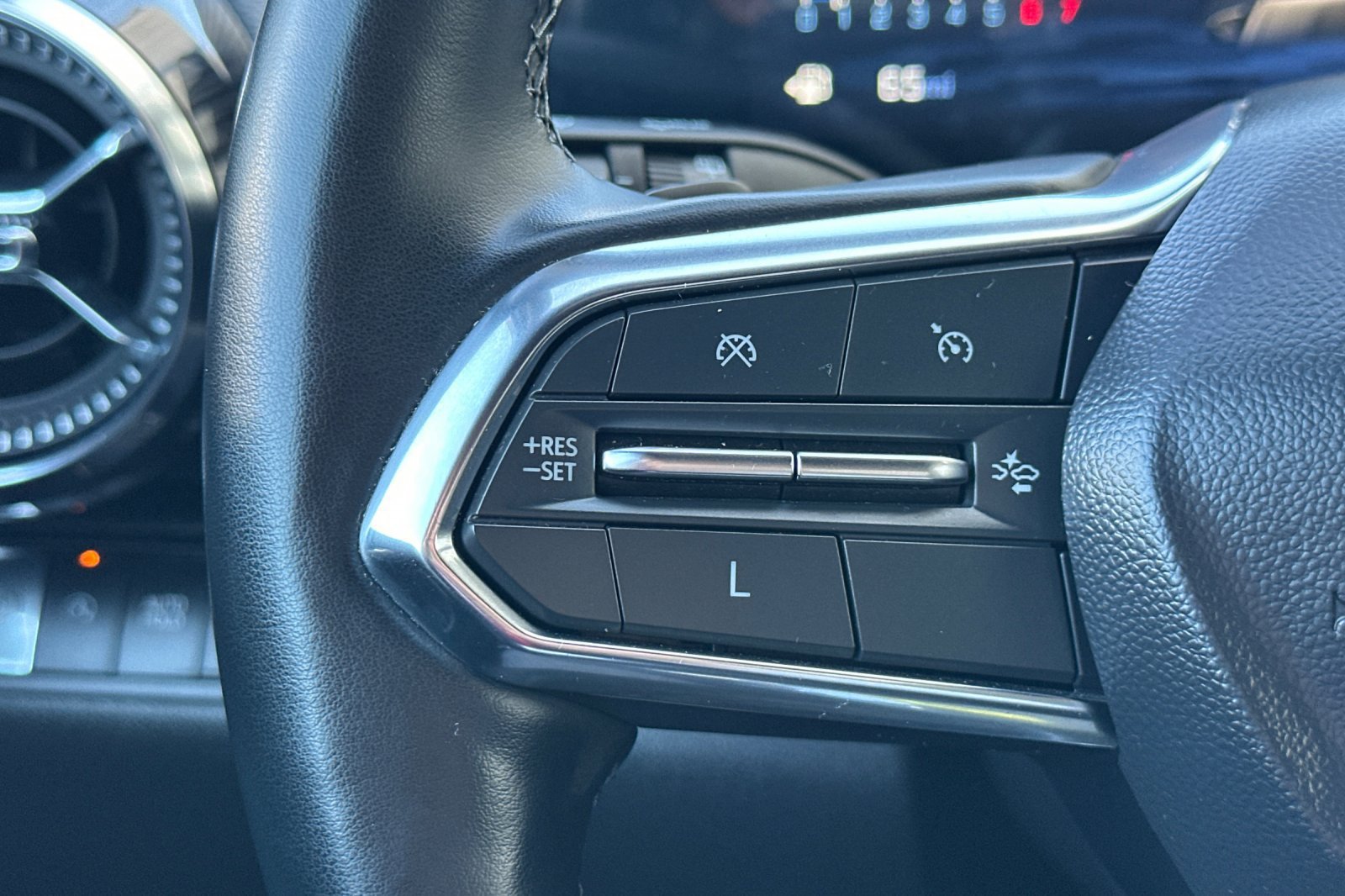 Certified 2025 Chevrolet Equinox LT FWD image 31