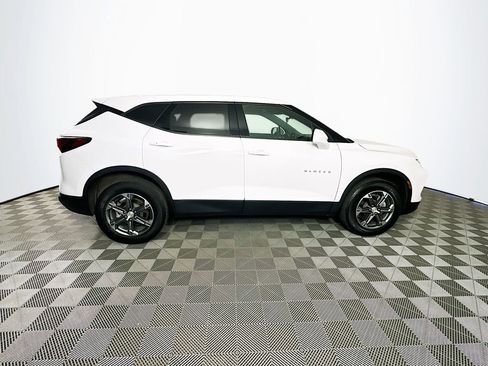 Used 2023 Chevrolet Blazer LT image 12