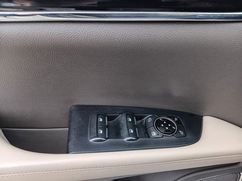 Used 2022 Lincoln Nautilus AWD image 14