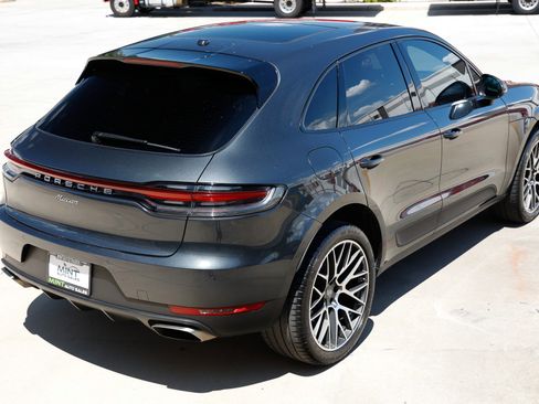 Used 2019 Porsche Macan AWD/4WD image 14
