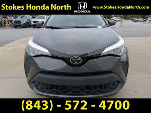 Used 2021 Toyota C-HR LE FWD image 13
